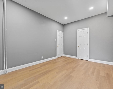 522 S 5th Street - Photo Thumbnail 6