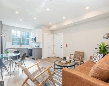 3919 Ridge Avenue - Photo Thumbnail 1