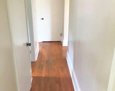 2060 Bridge Road - Photo Thumbnail 9