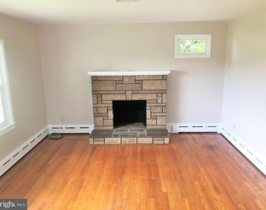2060 Bridge Road - Photo Thumbnail 1