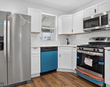 403 Walnut Avenue - Photo Thumbnail 7