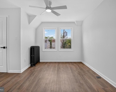 403 Walnut Avenue - Photo Thumbnail 13
