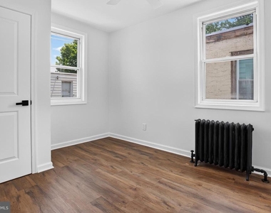 403 Walnut Avenue - Photo Thumbnail 17