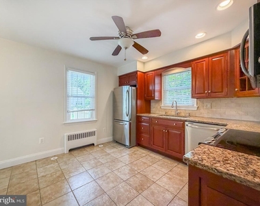 1237 Pine Grove Road - Photo Thumbnail 12