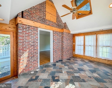 1237 Pine Grove Road - Photo Thumbnail 18