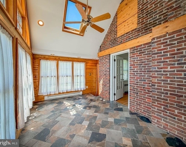 1237 Pine Grove Road - Photo Thumbnail 20