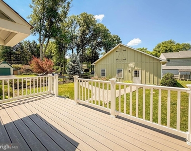 1237 Pine Grove Road - Photo Thumbnail 32