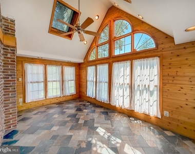 1237 Pine Grove Road - Photo Thumbnail 19