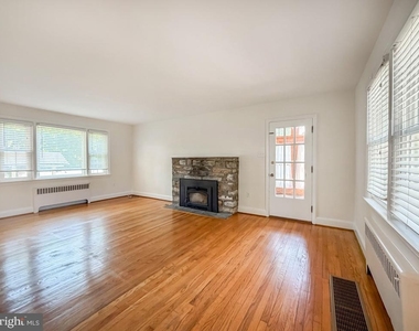1237 Pine Grove Road - Photo Thumbnail 3