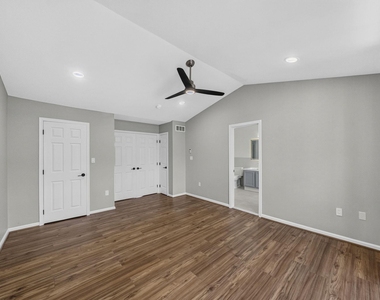 132 S Barrow Place - Photo Thumbnail 24