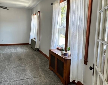 29 E Gloucester Pike - Photo Thumbnail 2