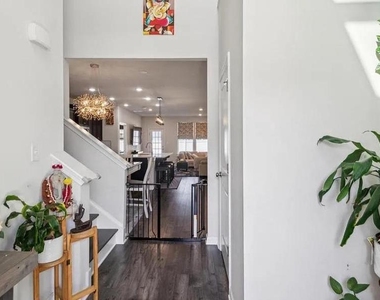 5 Roberta Way S - Photo Thumbnail 7