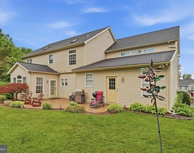 11406 Rolling Green Place - Photo Thumbnail 42