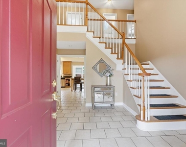 11406 Rolling Green Place - Photo Thumbnail 2