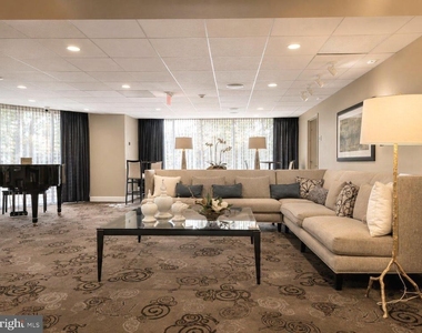 4601 N Park Avenue - Photo Thumbnail 8