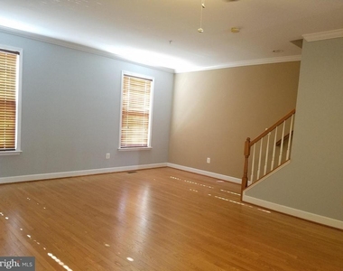 715 Hidden Marsh Street - Photo Thumbnail 6