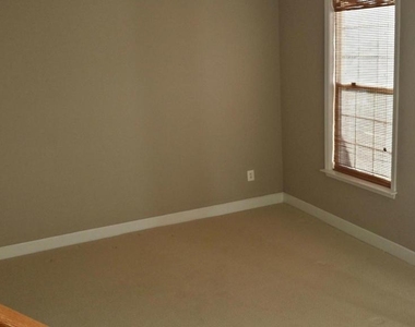 715 Hidden Marsh Street - Photo Thumbnail 2