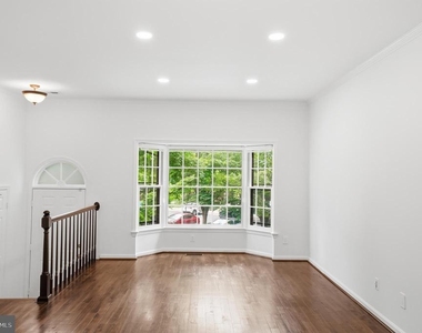 12327 Sour Cherry Way - Photo Thumbnail 4