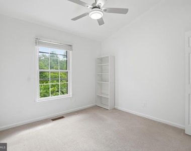 12327 Sour Cherry Way - Photo Thumbnail 22