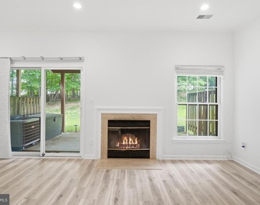 12327 Sour Cherry Way - Photo Thumbnail 26