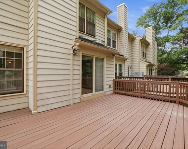 12327 Sour Cherry Way - Photo Thumbnail 13