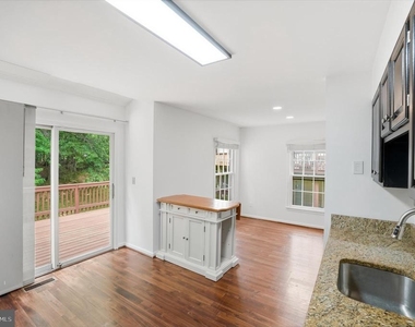 12327 Sour Cherry Way - Photo Thumbnail 10