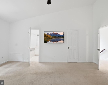 12327 Sour Cherry Way - Photo Thumbnail 15