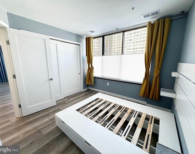 700 Roeder Road - Photo Thumbnail 10