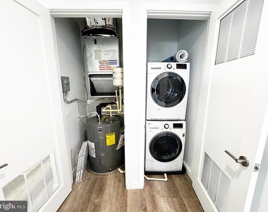 700 Roeder Road - Photo Thumbnail 14
