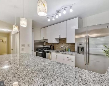 12405 Braxfield Court - Photo Thumbnail 8