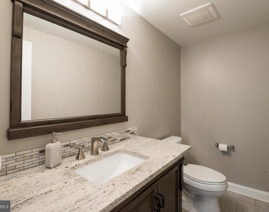 5920 Maplewood Park Place - Photo Thumbnail 25