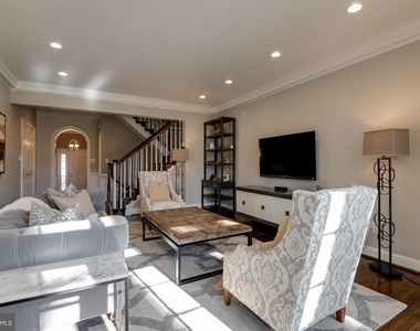 5920 Maplewood Park Place - Photo Thumbnail 15