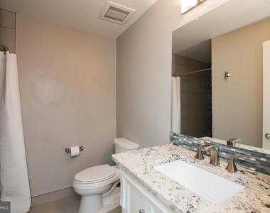 5920 Maplewood Park Place - Photo Thumbnail 22