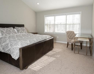 5920 Maplewood Park Place - Photo Thumbnail 37