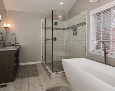 5920 Maplewood Park Place - Photo Thumbnail 34