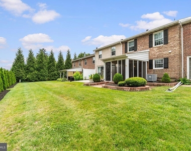 330 Harlan Square - Photo Thumbnail 35