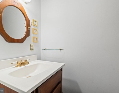 330 Harlan Square - Photo Thumbnail 14