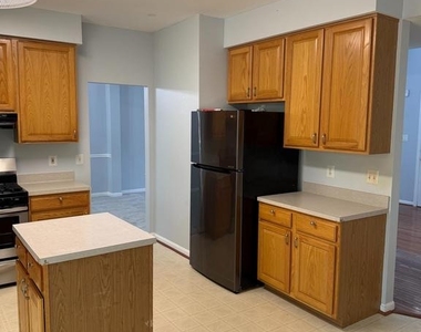 2589 Merganser Court - Photo Thumbnail 10