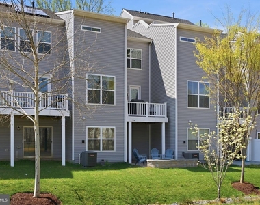 2658 Sequoia Lane - Photo Thumbnail 28