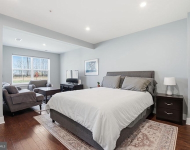 2658 Sequoia Lane - Photo Thumbnail 24