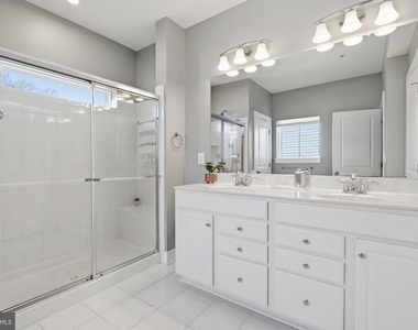 2658 Sequoia Lane - Photo Thumbnail 16