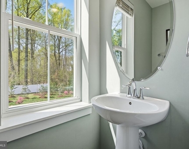 2658 Sequoia Lane - Photo Thumbnail 13