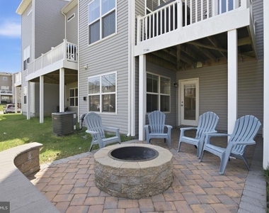 2658 Sequoia Lane - Photo Thumbnail 27