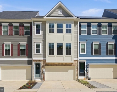 2658 Sequoia Lane - Photo Thumbnail 1
