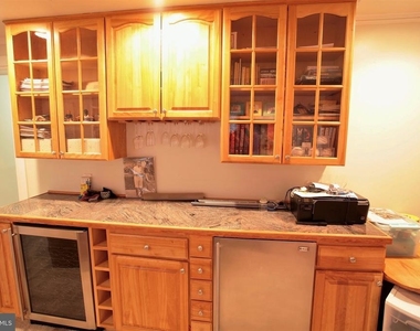 1724 Dana Street - Photo Thumbnail 16