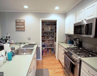 1724 Dana Street - Photo Thumbnail 4