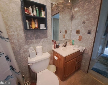 23020 Linden Drive - Photo Thumbnail 17