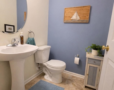 417 Wilmore Drive - Photo Thumbnail 1