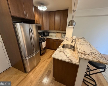 950 25th Street Nw - Photo Thumbnail 4