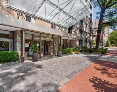 950 25th St Nw - Photo Thumbnail 17